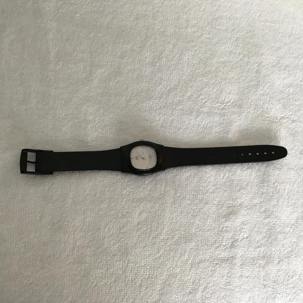 Q&Q Man Watch Quartz Rubber-Stainless Steel DM60